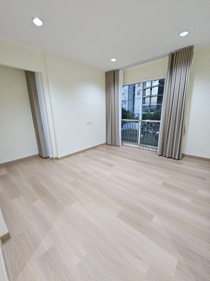 รูป ขายด่วน 📣 บ้านเดี่ยว 2 ชั้น เมืองทองธานี โครงการ 2 พร้อมที่ดินเปล่า กว้างขวาง 310 ตร.วา 🏡 094-429-7915 (เปิ้ล) ☎️  - รูปที่ 11/25