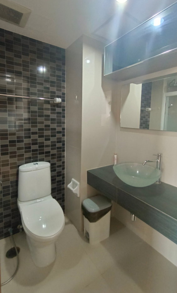 picture J.W. Boulevard Srivara build in beautiful room condo for ren - 7/10