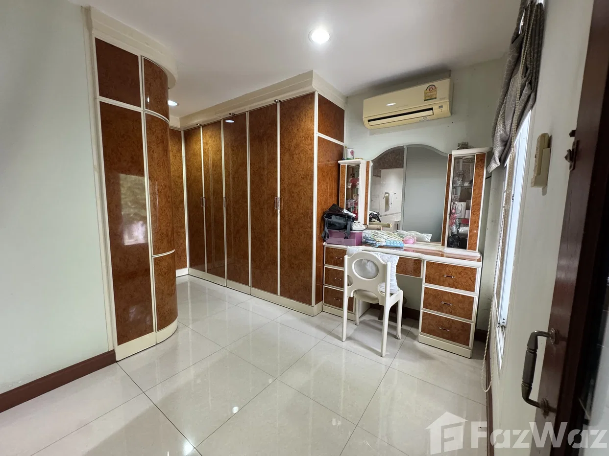 รูป ขาย บ้านเดี่ยว 5 ห้องนอน ในโครงการ หมู่บ้านธวัชพงศ์ 6156240 - รูปที่ 4/16