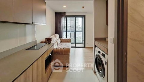 1-BR Condo at Taka Haus Ekamai 12 near BTS Ekkamai (ID 2792425)