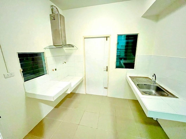 รูป บ้านเดี่ยว 2ชั้น 4 นอน 2 น้ำ เจริญพัฒนา พระยาสุเรนทร์ 30 ใกล้ BTSบางชัน 800 ม. ถ.รามอินทรา109-117 50 ตร.ว. 200 ตร.ม.ไม่ชนใคร แฟชั่น 2.5กม. - รูปที่ 3/8