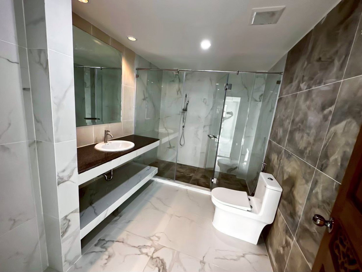 รูป Yenakart Residence 4 bedrooms, for rent - รูปที่ 14/32
