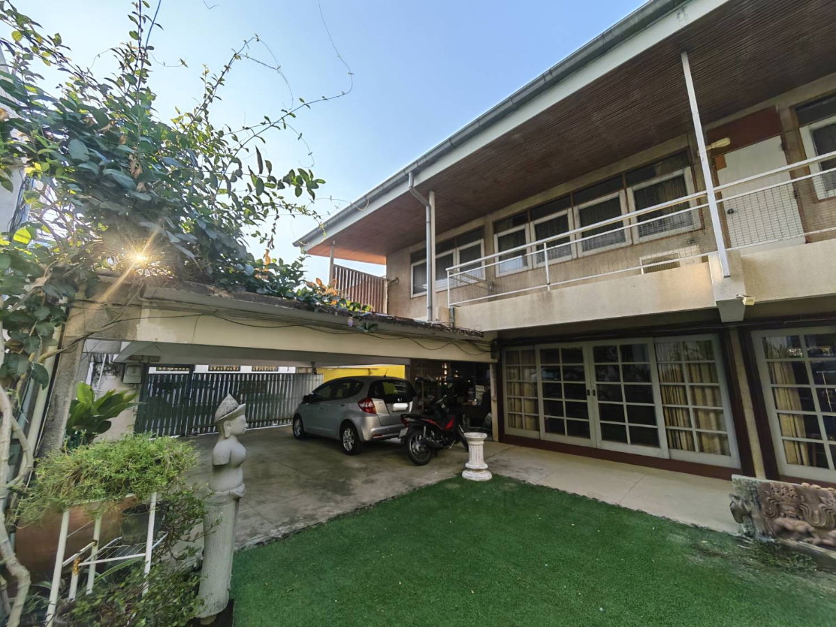 รูป ขายบ้านเดี่ยวซอยปรีดี26 ใกล้ถนนใหญ่ ซอยพัฒนเวศม์3 เดินทางสะดวก ใกล้โรงเรียนอินเตอร์และแหล่งไลฟ์สไตล์ ตอบไว0649742441 - รูปที่ 30/33