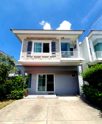 เช่าบ้านแฝด เดอะ บริโอ้ มอลล์ : ✨ ให้เช่า บ้านแฝด 2 ชั้น หมู่บ้าน Villaggio ปิ่นเกล้า-ศาลายา 35 ตรว 3 นอน 2 น้ำ 19,500 บาท  🏡💖