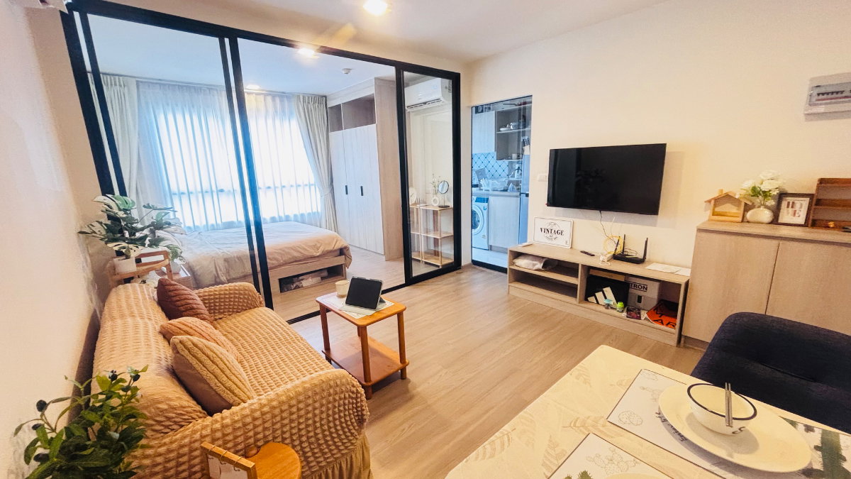 picture Extra wide living. Relaxing stay & perfect work from home.  - 7/38