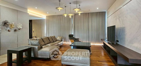 3-BR Condo at Domus Condominium near BTS Asok (ID 2751256)