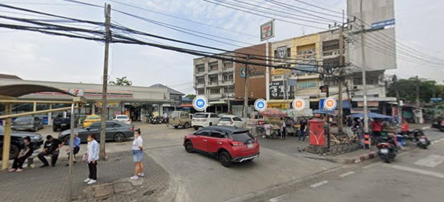 รูป ตลาดปัฐวิกรณ์ 900ม. DIY Chocolate Ville 1.74กม. บ้านใหญ่มาก 3-4นอน 3-4คัน ประเสริฐมนูกิจ40-44 นวมินทร์111 โพธิ์แก้ว 64ตร.ว. 256ตร.ม. - รูปที่ 8/8