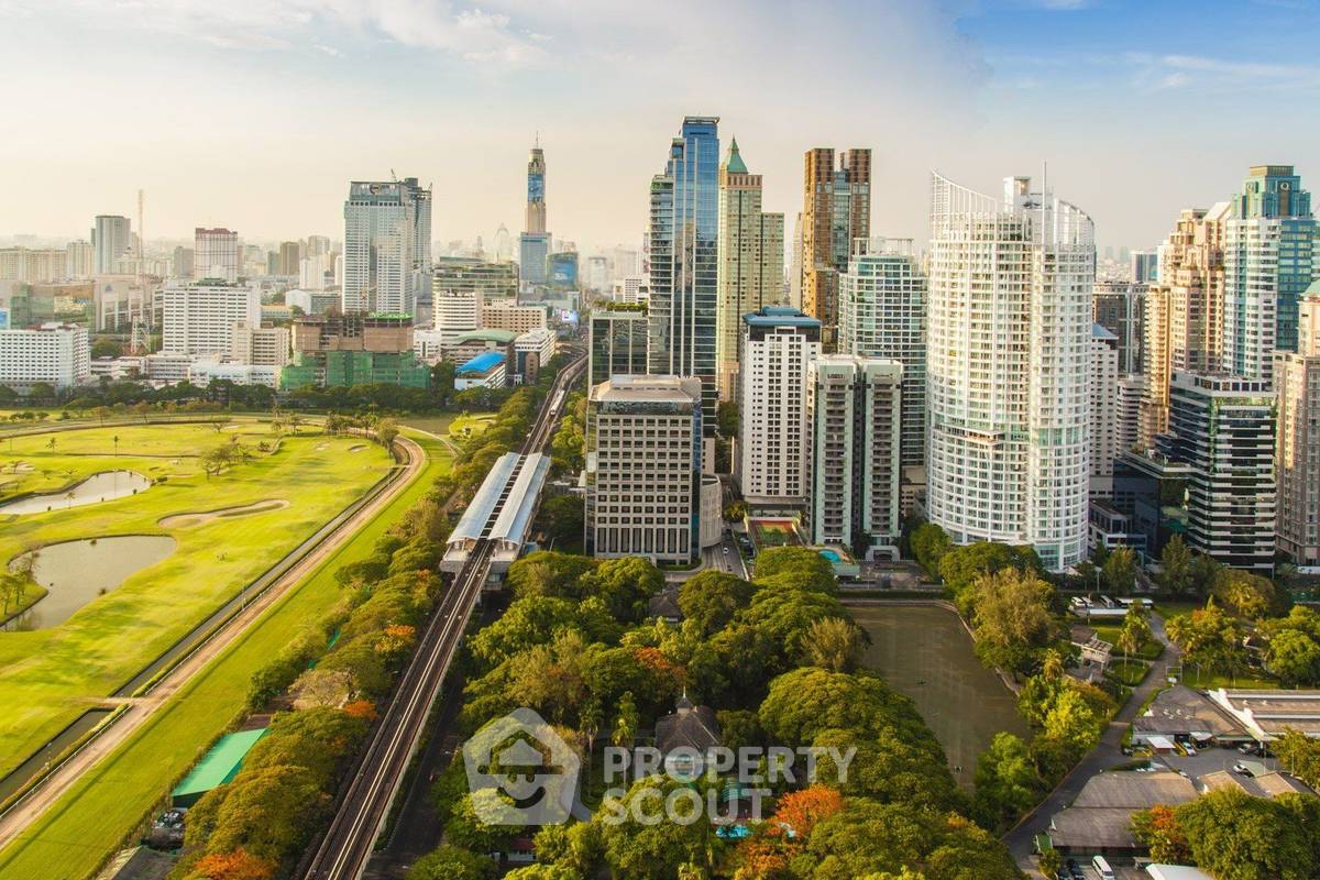 picture 3-BR Condo at 185 Rajadamri near BTS Ratchadamri (ID 2725952) - 3/5