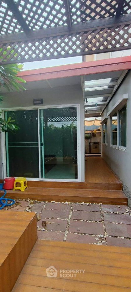 รูป บ้าน 4-ห้องนอน ที่ คาซ่า พรีเมี่ยม อ่อนนุช-วงแหวน ใน ดอกไม้ (ID 1427833) - รูปที่ 5/15