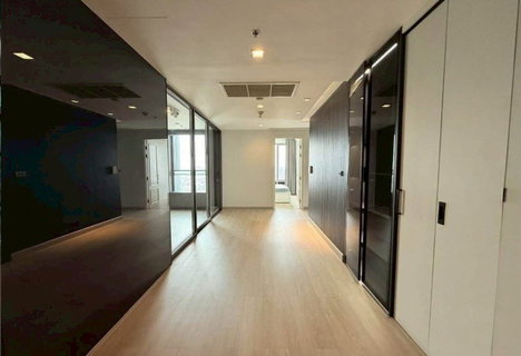 รูปภาพ Luxury Condo for Rent Rama 3 | City Lifestyle Luxury | Near BTS Chong Nonsi | 80,000 THB/Month - LTHC14970