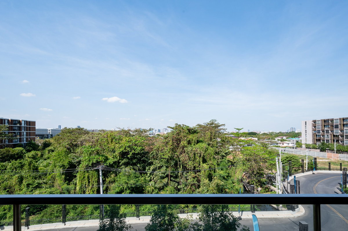 picture  Park Court Sukhumvit 77 ready to move in - 17/29