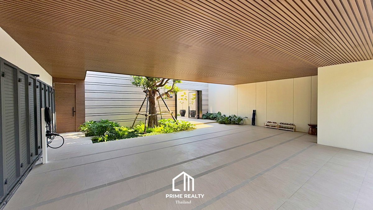 picture Beachfront Luxury Home for Sale in Cha-Am – 34.9 Million THB - 13/48