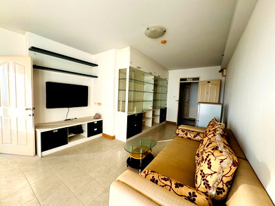 ขายคอนโด : ห้องพร้อมอยู่ 1 นอน 1 น้ำ เพียง 100 เมตร จาก bts อุดมสุข