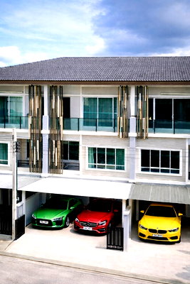 เช่าทาวน์โฮม อิมแพคเมืองทอง : ถ.แจ้งวัฒนะ ใกล้ อิมแพ็ค เมืองทองธานี 400ม. ทาวน์โฮม 3 ชั้น 20 ตร.วา.240 ตร.ม. ม.สุโขทัยธรรมาธิราช