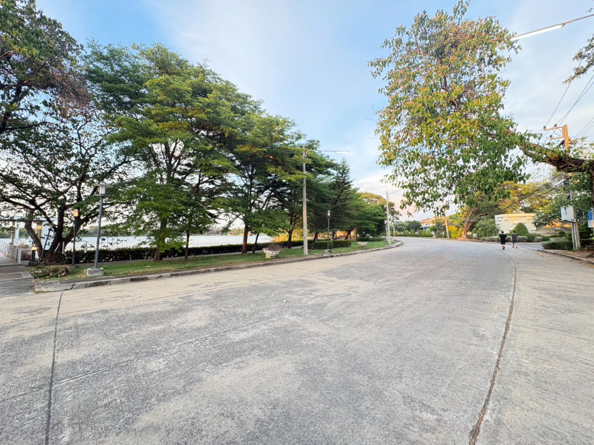 รูป ให้เช่าบ้านเดี่ยว 2 ชั้น เพอร์เฟคเพลสรังสิต 58 ตรว. 3 นอน 3 น้ำ 175 ตรม. บ้านหรูบรรยากาศรีสอร์ทพร้อมทะเลสาบ100 ไร่ บิวท์อินทั้งหลัง ติดทางด่วนบางพูน - รูปที่ 9/9