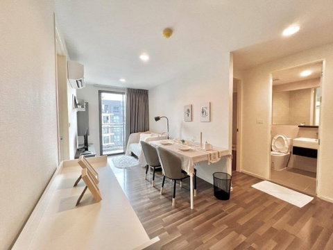 Living Nest                    Ramkhamhaeng 