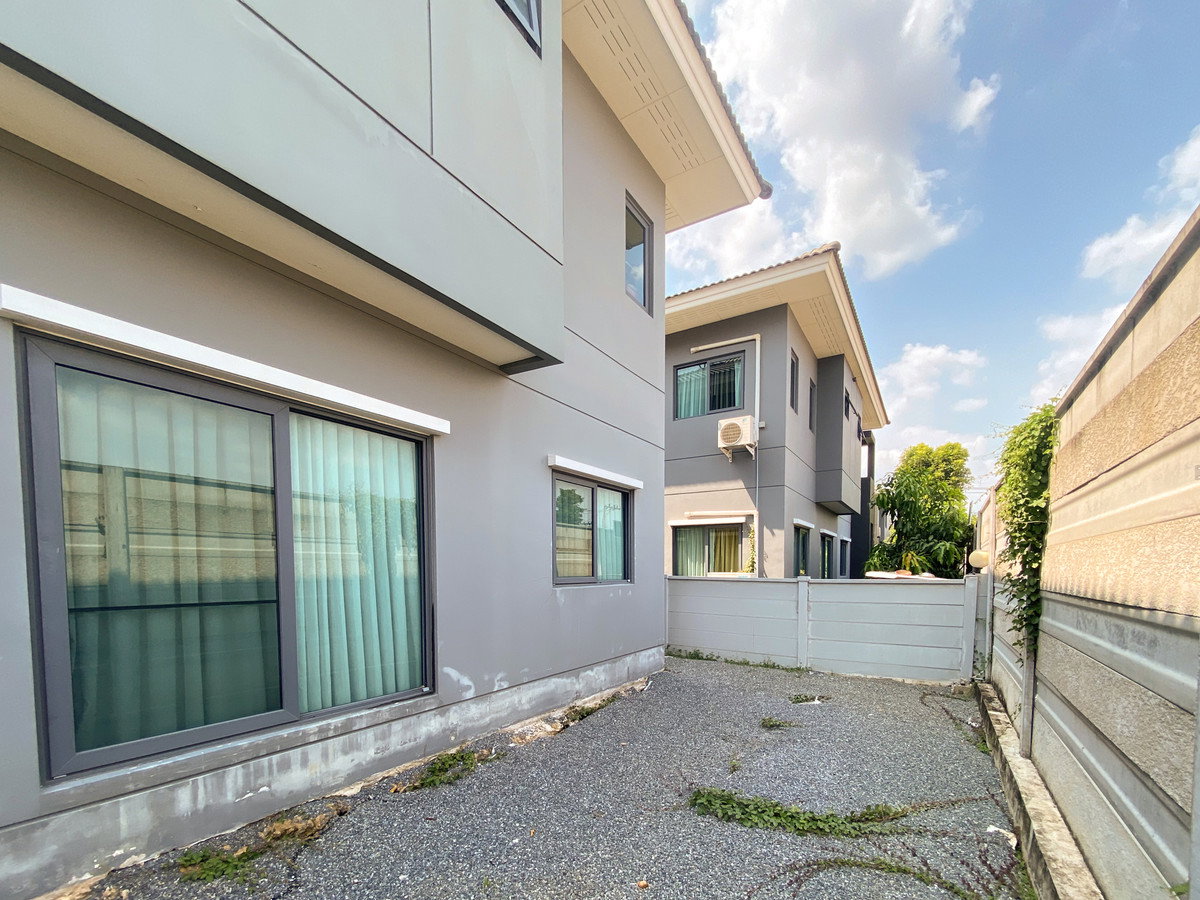 รูป ขายบ้านเดี่ยวหลังมุม! ใกล้โรบินสันราชพฤกษ์ Centro ราชพฤกษ์-แจ้งวัฒนะ 3 ห้องนอน 3 ห้องน้ำ 5.6 ล้านบาท - รูปที่ 30/50