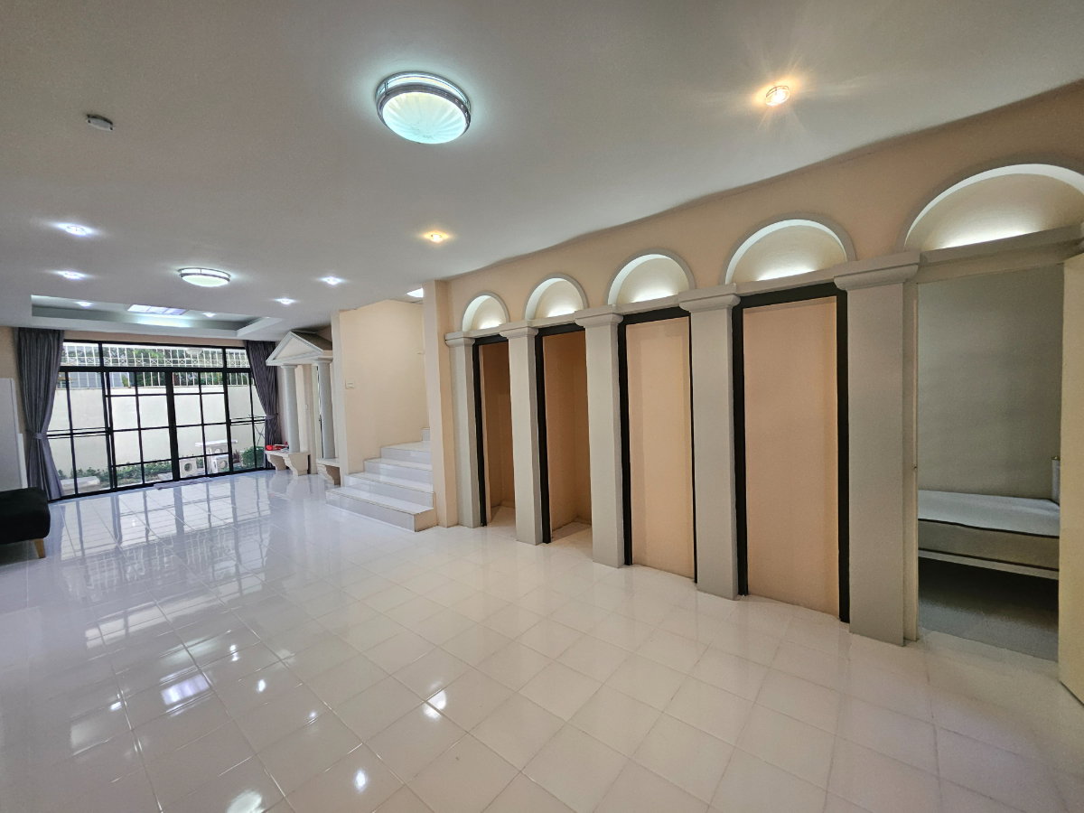 รูป ทาวน์โฮม สุขุมวิท 31!  Chicha Castle ใกล้ Emporium และ MRT/BTS - รูปที่ 31/34