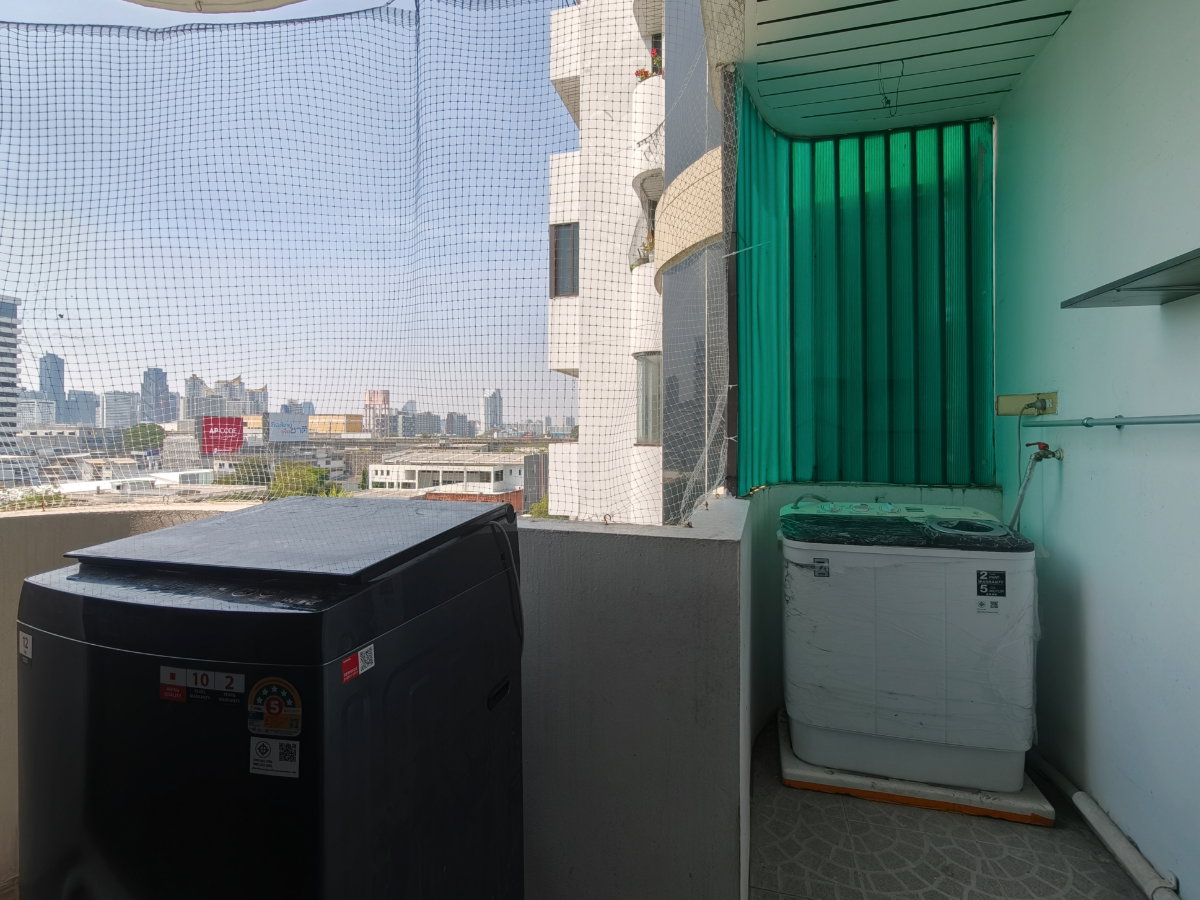 รูป ให้เช่าคอนโด JC Tower ทองหล่อ 25 ห้องมุม 65 ตร.ม. 1 นอน 1 น้ำ วิวสระว่ายน้ำ ใกล้ BTS ทองหล่อ พร้อมอยู่ - รูปที่ 25/40