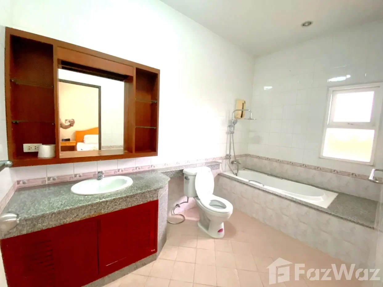 รูป วิลล่าให้เช่า 3 ห้องนอน ใน ห้วยใหญ่, ชลบุรี 73120 - รูปที่ 33/35