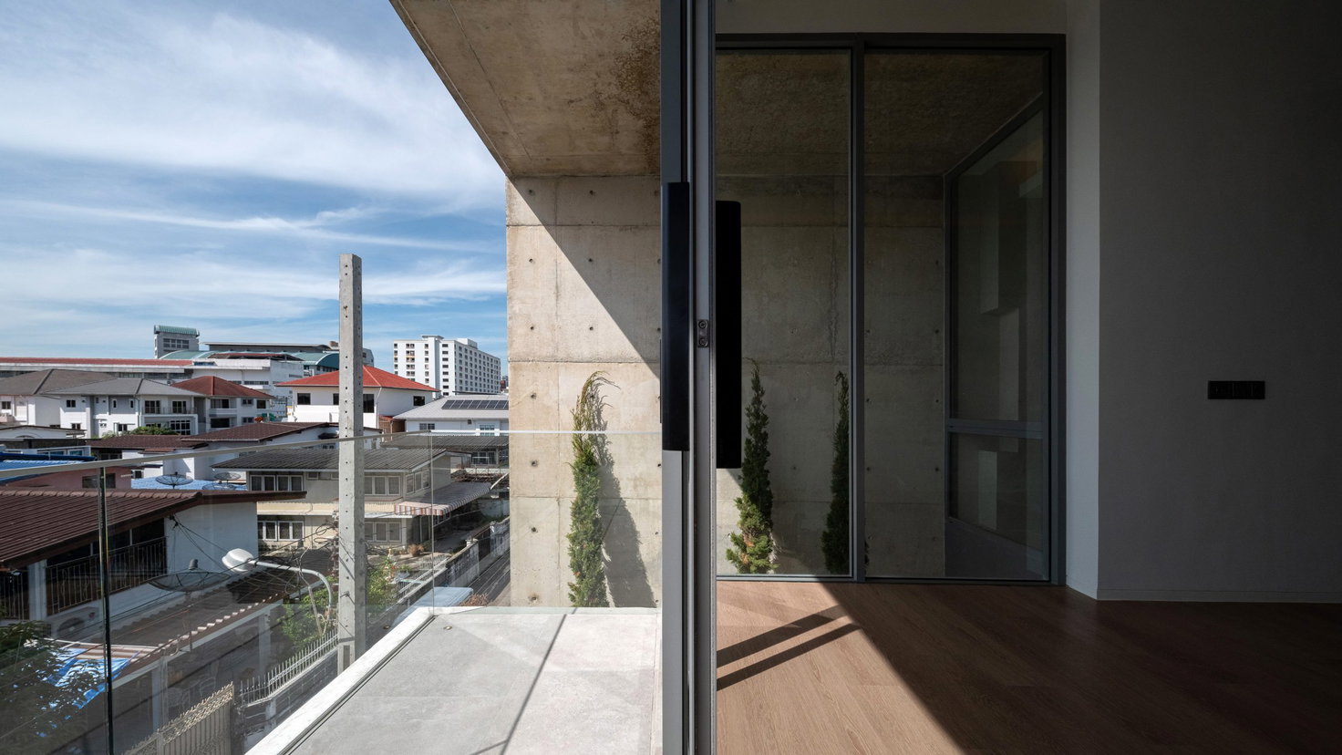 picture House in Sukhumvit 71 4 bedrooms, for sale - 31/63