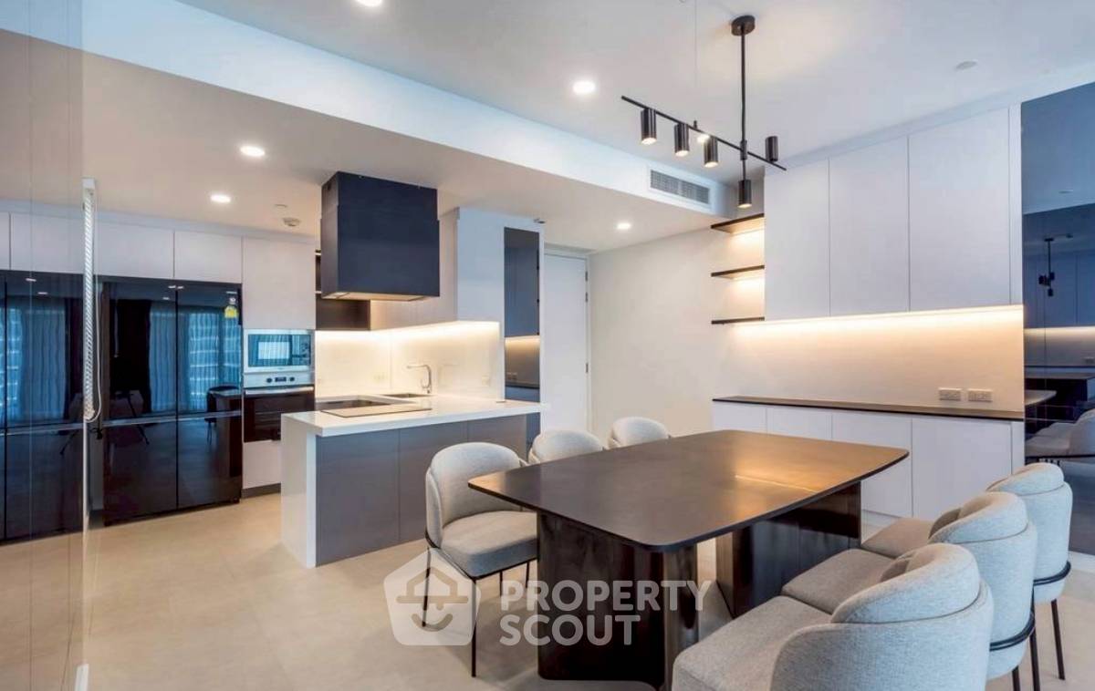 รูป คอนโด 3-ห้องนอน ที่ ฟูลเลอตัน สุขุมวิท ใกล้ BTS เอกมัย (ID 2801446) - รูปที่ 3/7