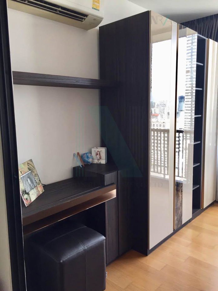 รูป 🎉 ให้เช่าคอนโด โนเบิล รีโว สีลม อาคาร 1 ชั้น 28 1 ห้องนอน ขนาด 34.00 ตรม ใกล้ เซ็นทรัล สีลม คอมเพล็กซ์ - รูปที่ 4/8