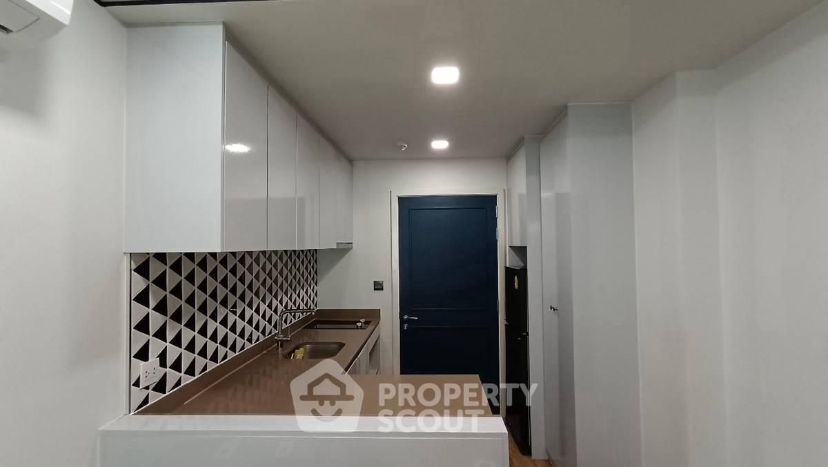 รูป คอนโด 1-ห้องนอน ที่ มาเอสโตร 01 สาทร - เย็นอากาศ ใกล้ MRT คลองเตย (ID 2383429) - รูปที่ 8/14