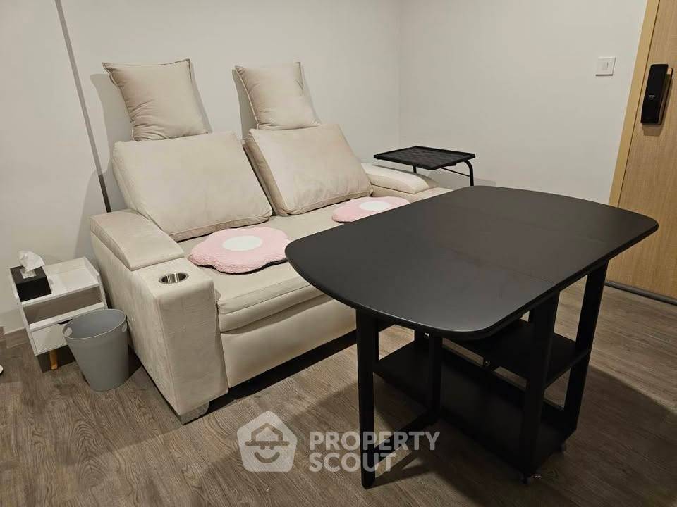 รูป คอนโด 1-ห้องนอน ที่ เดอะ เชดด์ สาทร 1 ใกล้ MRT คลองเตย (ID 2089714) - รูปที่ 2/10