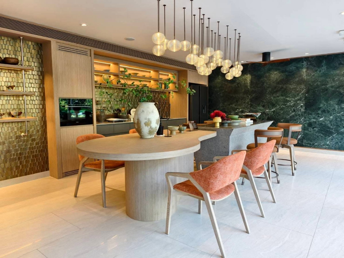 picture Mekin Huas  Condo For Rent! 2bed ,Pets friendly  - 9/12