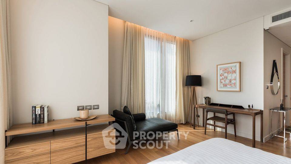 picture 1-BR Condo at Sindhorn Residence near BTS Ratchadamri (ID 659459) - 4/9