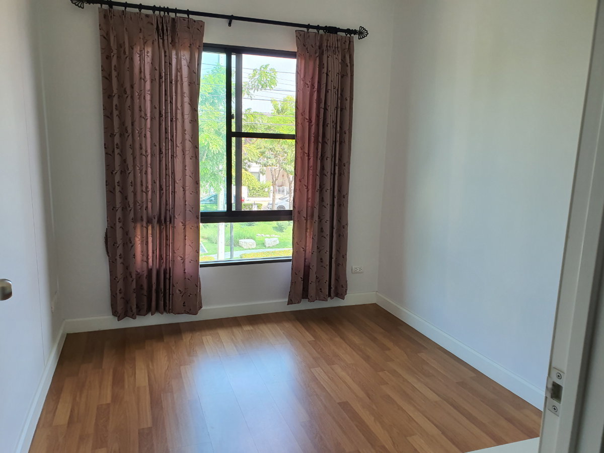 รูป 🏡ขายด่วน! ขายทาวน์โฮม โมดิ วิลล่า ชัยพฤกษ์ แปลงสวยหน้าบ้านติดสวน หันหน้าทิศเหนือร่มรื่น แถมเฟอร์ฯ พร้อมอยู่ - รูปที่ 3/7