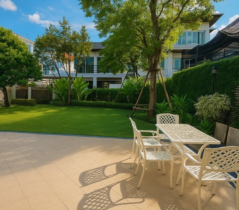 รูป Luxury House for Sale Punnawithi | Family Home Luxury | Near BTS Punnawithi | 39,140,000 THB ⸻LTH14990 - รูปที่ 4/4