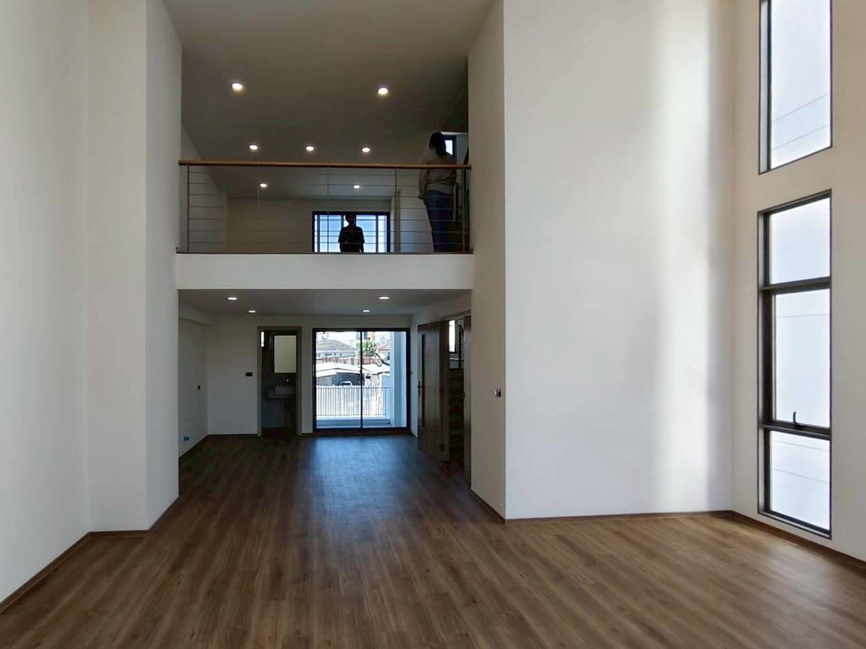 picture Monterey Place 2 bedrooms, for rent - 22/43