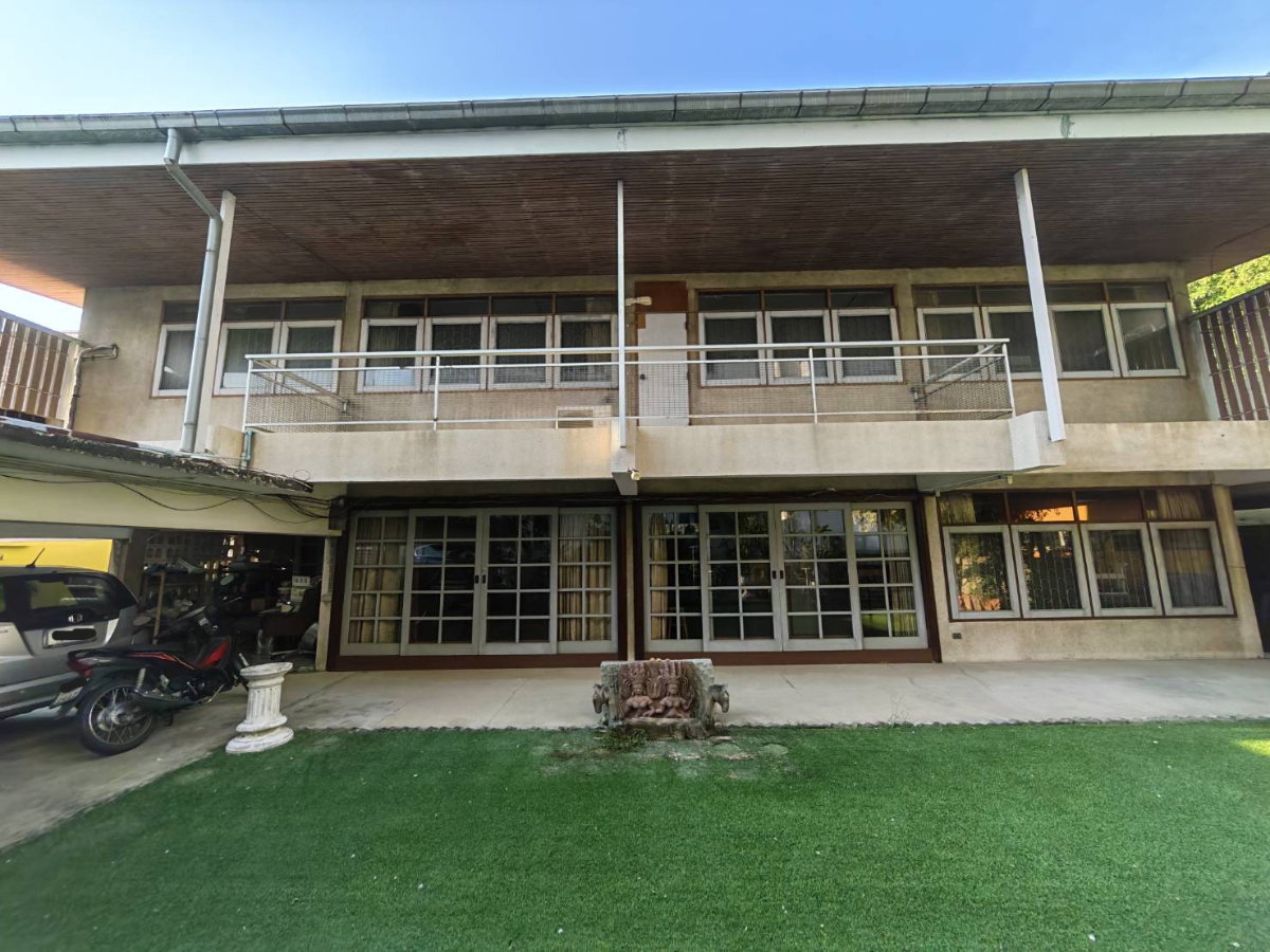 รูป ให้เช่าบ้านเดี่ยวซอยปรีดี26 ใกล้ถนนใหญ่ ซอยพัฒนเวศม์3 เดินทางสะดวก ใกล้โรงเรียนอินเตอร์และแหล่งไลฟ์สไตล์ ตอบไว0649742441 - รูปที่ 2/33