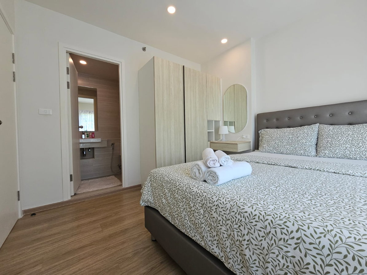 picture The Phyll Condo Central For Rent 23,000/Month - 9/15