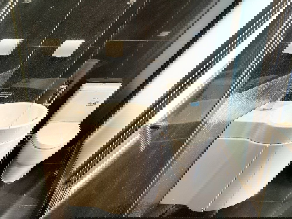 picture For Rent : Rhythm Sukhumvit 36 - 38 (studio) 30 sq.m. 18,000 THB Tel. 0924235675 Cate - 3/10