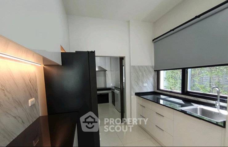 รูป บ้าน 5-ห้องนอน ที่ เดอะ ซิตี้ บางนา-กม.7 ใน บางแก้ว (ID 2803524) - รูปที่ 18/57