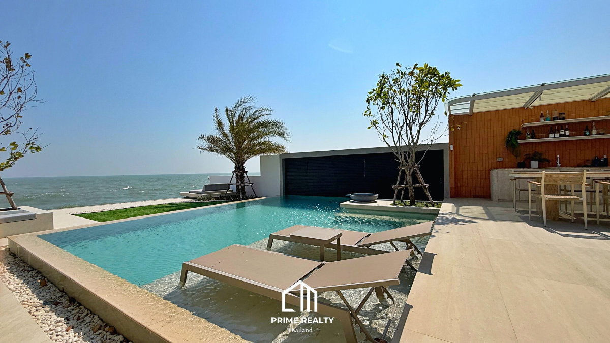picture Beachfront Luxury Home for Sale in Cha-Am – 34.9 Million THB - 25/48