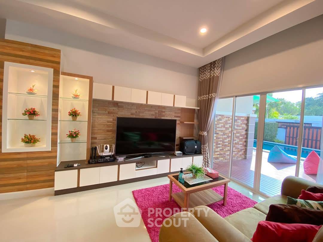 picture 4-BR Villa at Dee Place close to Pattaya (ID 2103625) - 6/20