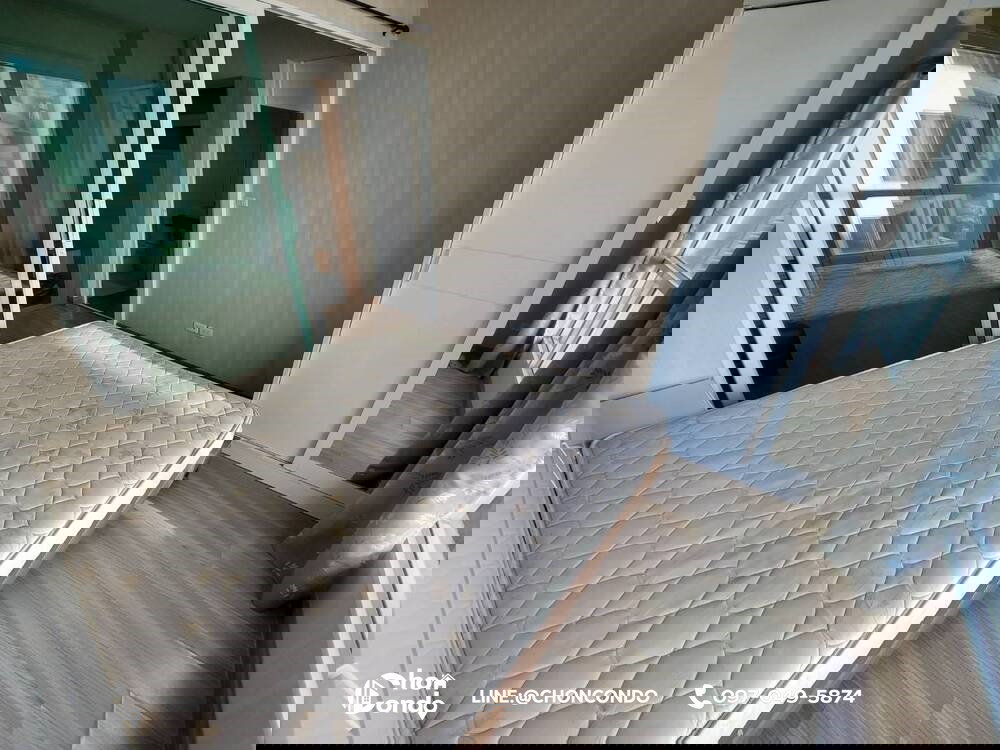 รูป The Idol ชั้น6 ตึกB บางแสน ------ พื้นมีรอยบวมหลายจุด ------Tel 097-049-5874 (Line: @choncondo มี@ด้วย) - รูปที่ 2/12