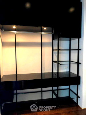 คอนโดให้เช่า : คอนโด 1-ห้องนอน ที่ โนเบิล แอมเบียน สารสิน ใกล้ BTS ราชดำริ (ID 2802902)