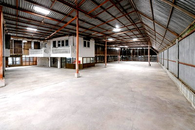 เช่าโรงงาน เขตหนองแขม : รถสิบล้อได้ แยกหนองแขม เลียบคลองภาษีเจริญฝั่งใต้ ถูกที่สุดในโลก ตรมละ 35 บาท ให้เช่าโกดัง 900ตร.ม. 4นอน 3น้ำ