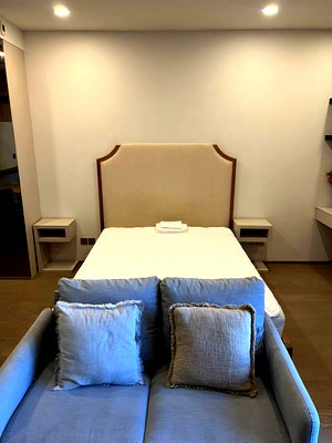 Condos for rent : Ashton Chula Silom【𝐑𝐄𝐍𝐓】🔥Luxury room with beautiful built-in furniture, fully furnished !🔥 Contact Line ID: @hacondo