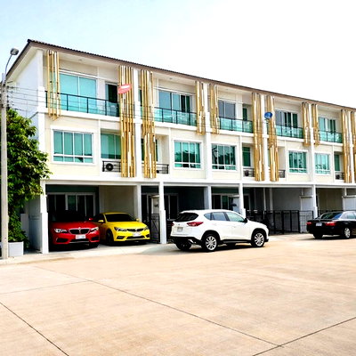 เช่าทาวน์โฮม นนทบุรี : ถนน POPULAR ทาวน์โฮม 3 ชั้น 3 นอน 3 น้ำ ใกล้ อิมแพ็ค เมืองทองธานี 400ม. 20 ตร.วา.240 ตร.ม. ม.สุโขทัยธรรมาธิราช 1.2 กม.ถ.แจ้งวัฒนะ