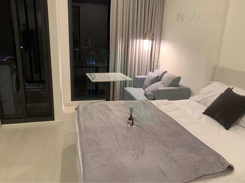 📌 For Rent Condo MAZARINE RATCHAYOTHIN Building 1, Floor 35,Studio, Room size 26 sqm