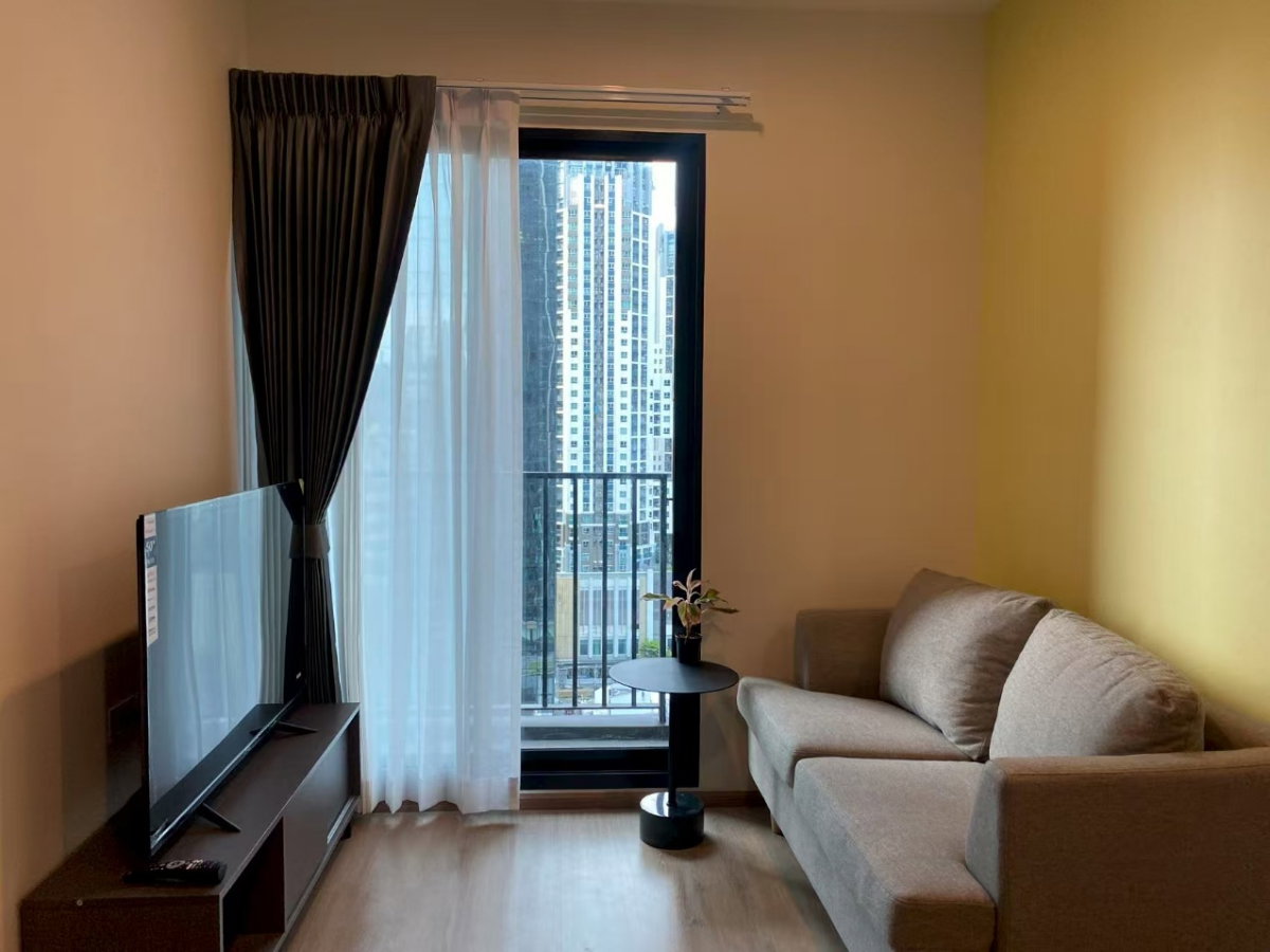 รูป เหนือ เขต R9 | 2ห้องนอน ชั้นสูง ใจกลางกรุงเทพฯ CBD แห่งใหม่ 26,000 บาท / เดือน - รูปที่ 1/8