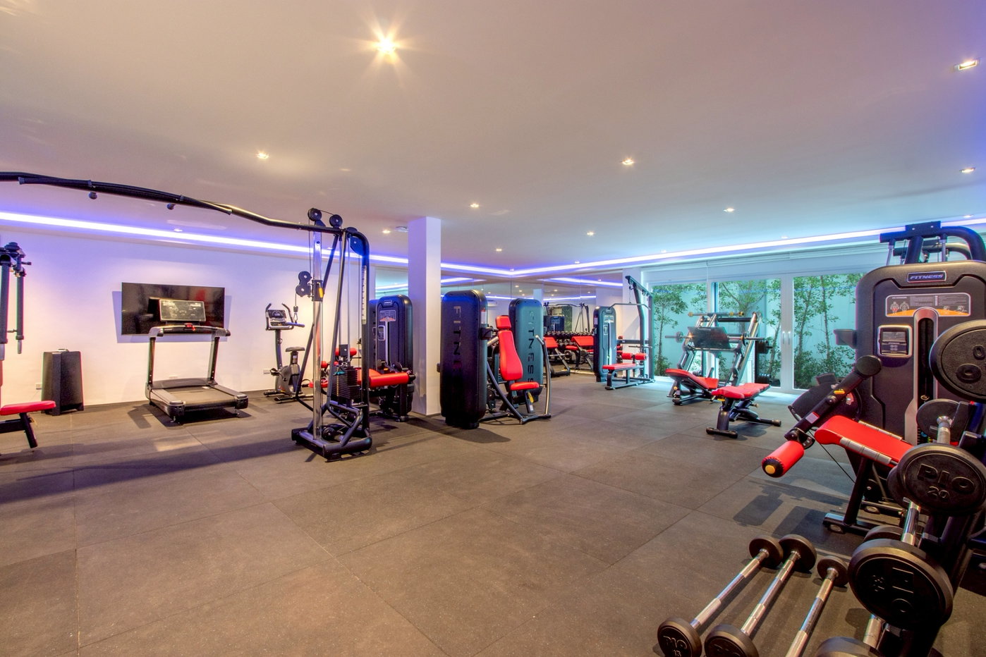 รูป Luxury Pool Villa for Sale Pattaya 10 Bedroom Hilltop Estate - รูปที่ 7/31