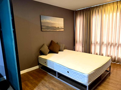 เช่าคอนโด รร.สารสาสน์วิเทศ มีนบุรี : (  ห้องว่าง )   ให้เช่า  คอนโด  เอสต้า  บลิซ  🍀🍀  จองเดือนนี้รับส่วนลด 2,000 บาท  🍀🍀   วิวสระว่ายน้ำ  พร้อมเครื่องซักผ้า