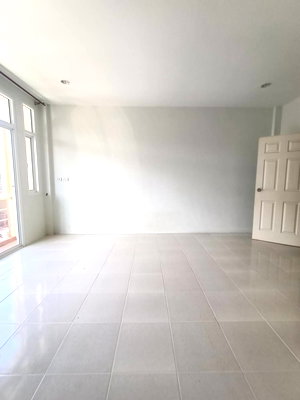 TOWN HOUSE 23 Sq.w. Hat Yai Songkhla for 1.7M